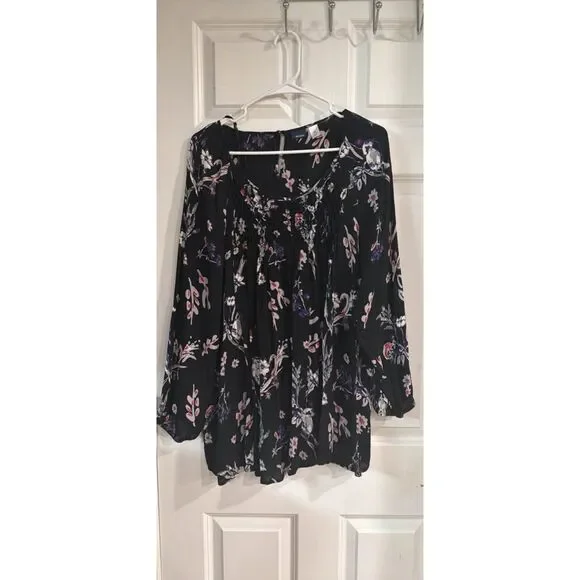 3x Spring Top - Picture 2 of 2